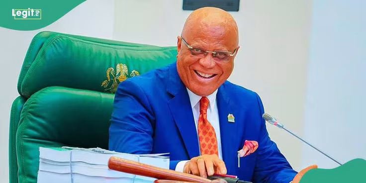 Akwa Ibom State Governor, Pastor Umo Eno, is calling on citizens to exercise restraint in their public comments — reminding them that words carry the power to either build peace or sow division. Speaking during the November edition of the Government House Covenant Service in Uyo, the Governor urged residents to guard against divisive statements and actions that could undermine the state’s unity and social harmony. He emphasized that as Akwa Ibom continues to grow, citizens must learn to use their voices to promote understanding, tolerance, and progress. Governor Eno also announced that the state will host two major events in December — the Unity Concert on December 6, and the 2025 Akwa Ibom Christmas Carol Festival on December 19. He revealed that this year’s carol event will take a new turn, focusing strictly on traditional Christmas songs, saying the celebration will be devoted entirely to the true spirit of the season. The Governor said the events are part of efforts to strengthen the bonds of peace, togetherness, and shared faith across the state.